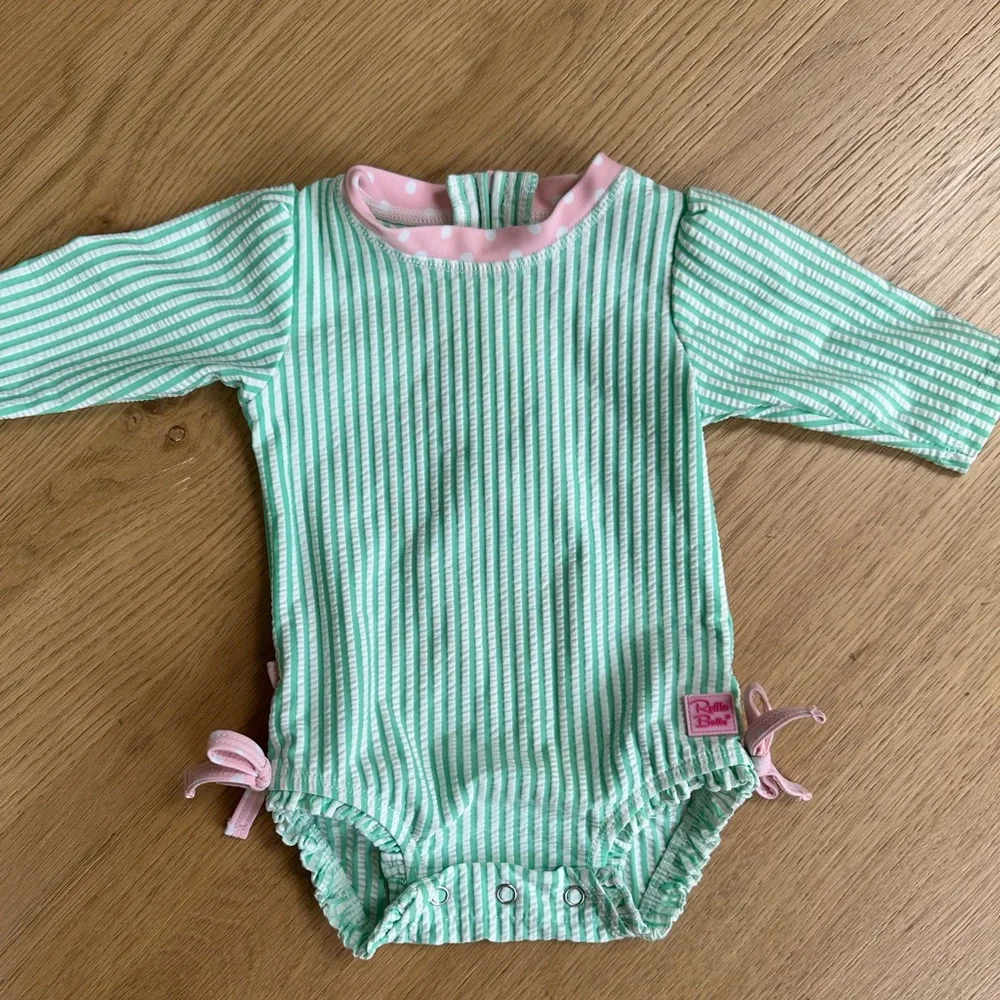 Ruffle Butts Baby Girl Swimsuit size 0-3 months
